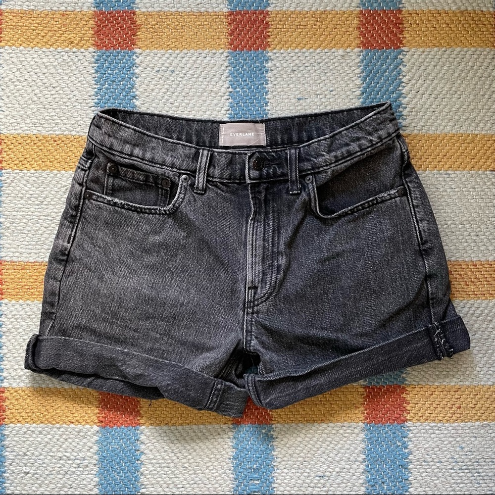 Everlane The Denim Short in Washed Black